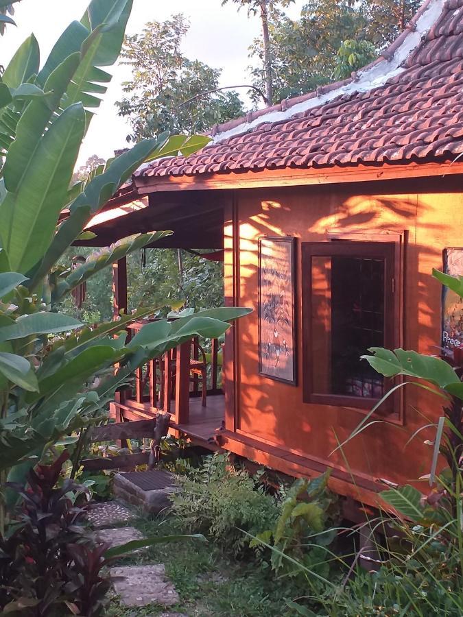 Апартаменти Sky Garden Lombok Тетебату Екстер'єр фото